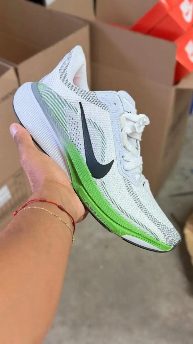 NIKE AIR ZOOM E.V.A - BCO/BCO/VERDE