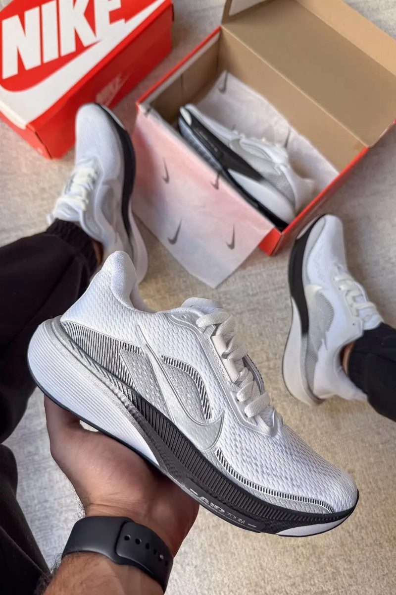 NIKE AIR ZOOM E.V.A - BCO/PRATA/PTO