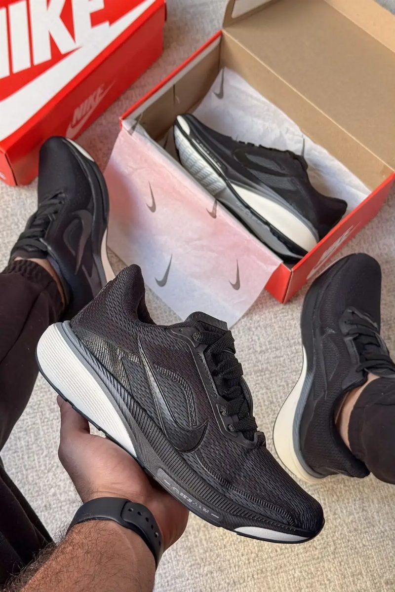 NIKE AIR ZOOM E.V.A - PTO/PTO/BCO