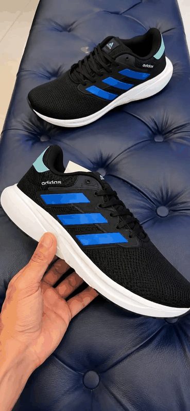 ADIDAS PREMIUM - PRETO/AZUL/BCO