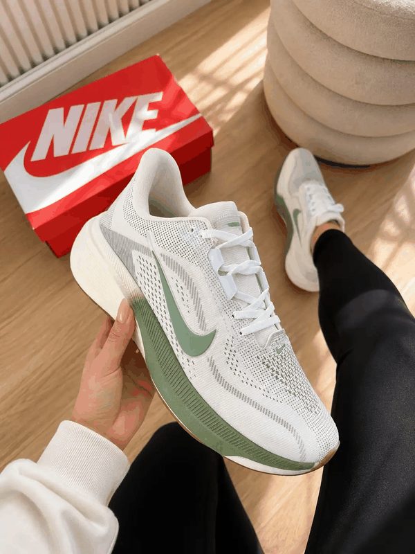 NIKE ZOOM PEGASUS - BCO/OFF/VERDE MILITAR
