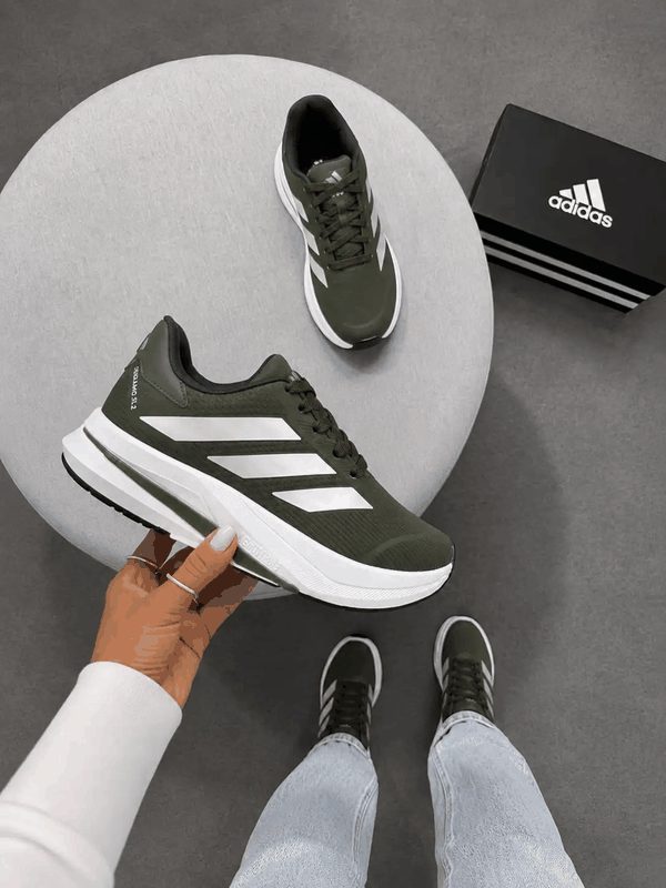 ADIDAS DURAMO PREMIUM - VERDE MILITAR/BRANCO