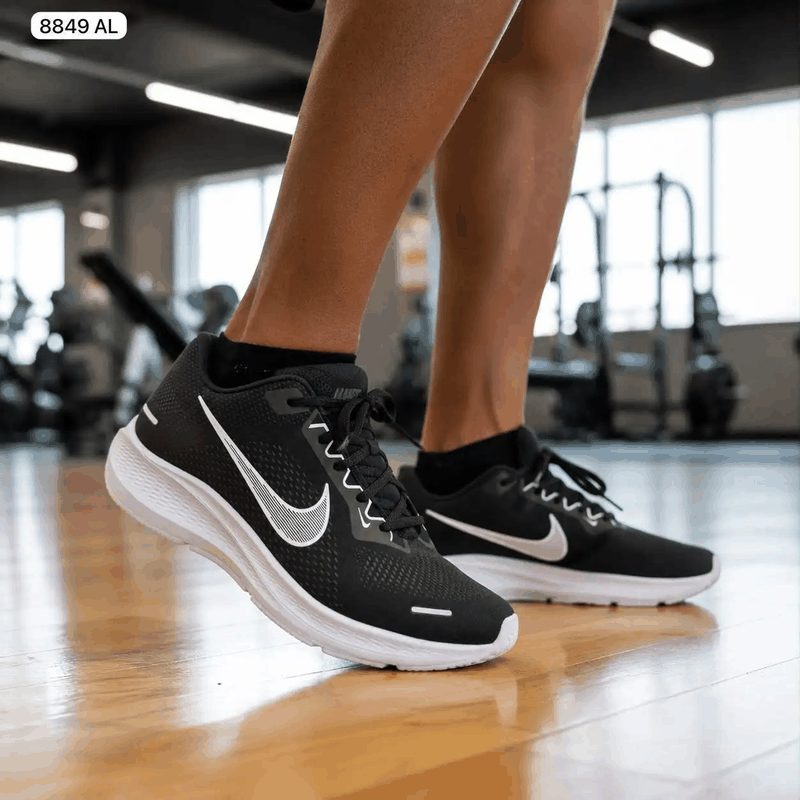 NIKE ESPORTIVO - PTO/BCO