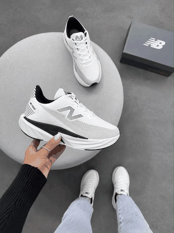 NEW BALANCE REBEL - BCO/CINZA/PTO
