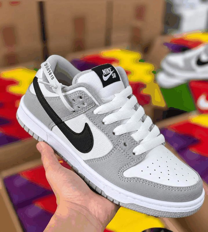 NIKE DUNK CAMURÇA - PTO/CINZA