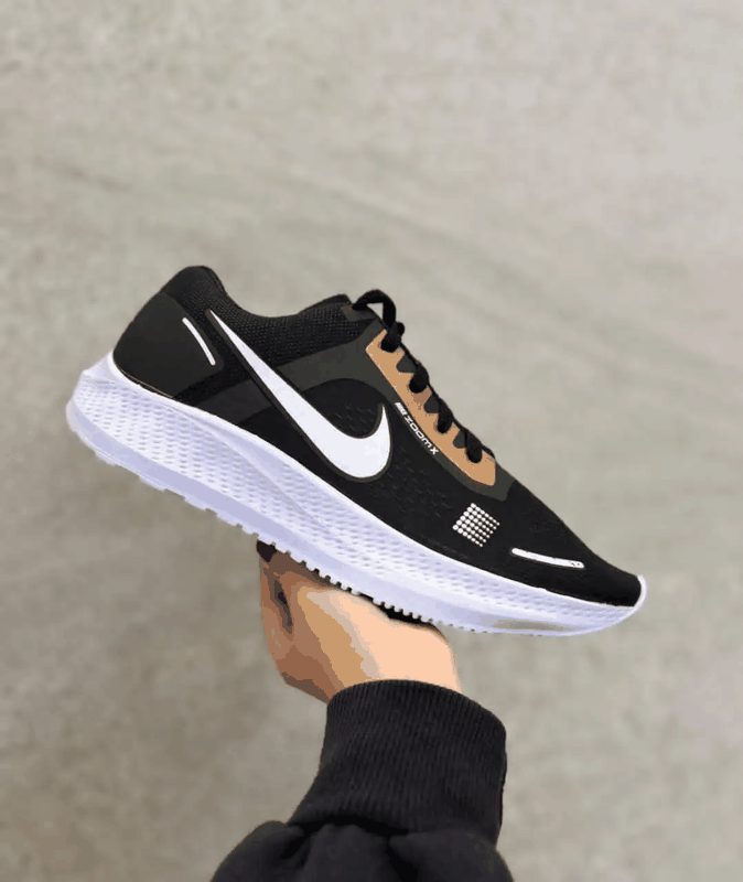 NIKE ZOOM X - PTO/OURO/BCO