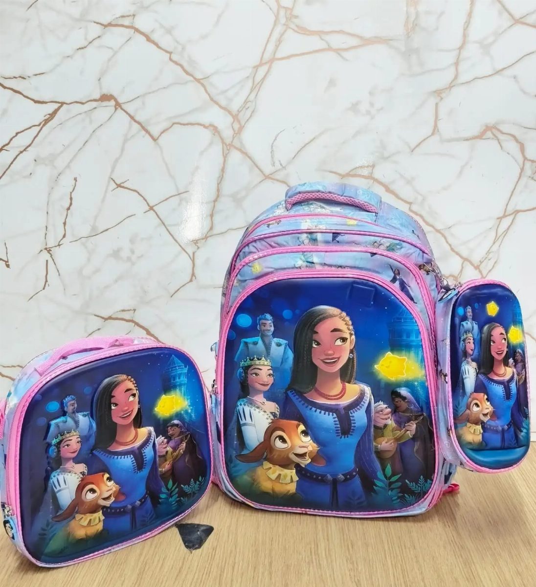 MOCHILA PERSONAGEM 3D - LILÁS/ROSA