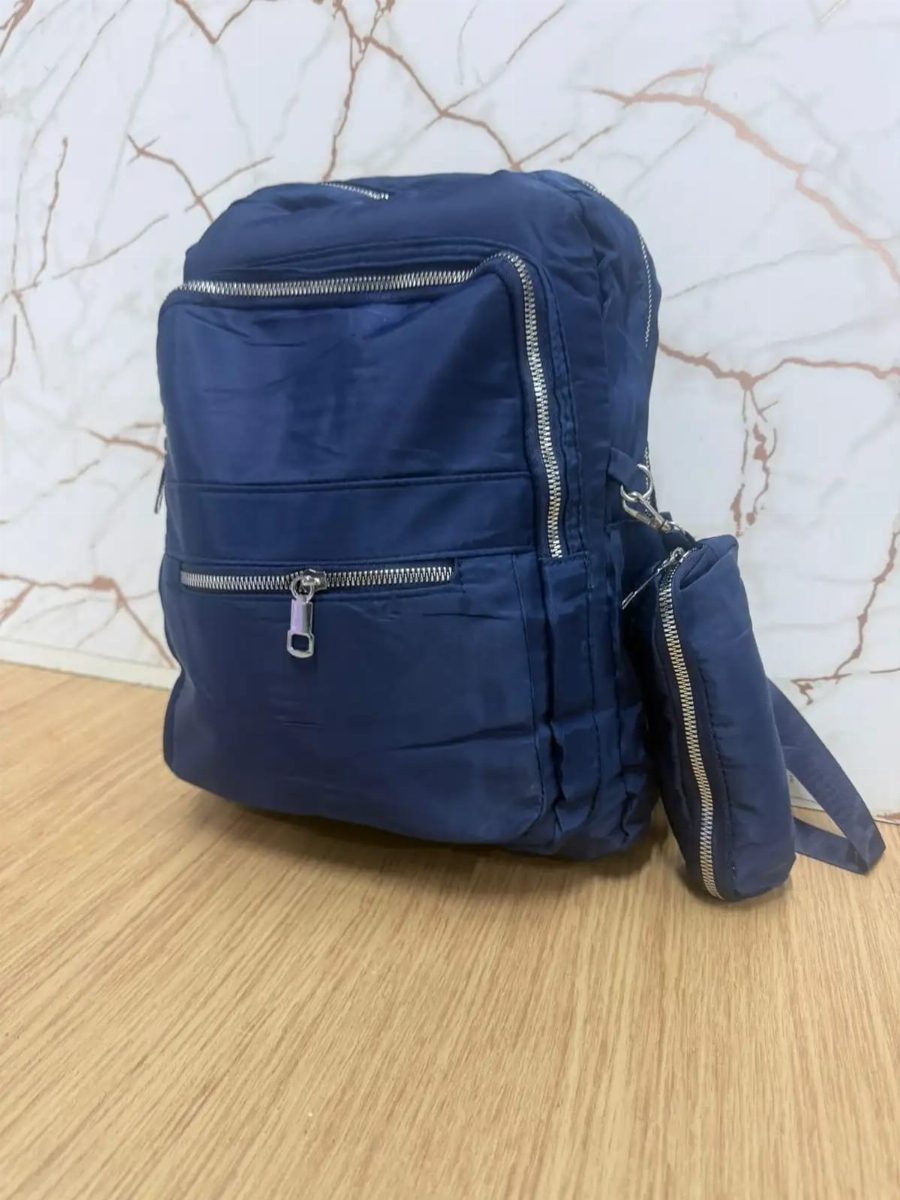 MOCHILA FEMININA + ESTOJO - AZUL MARINHO