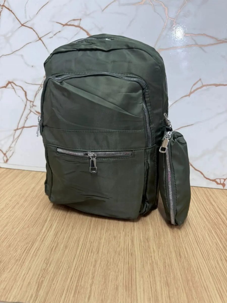 MOCHILA FEMININA + ESTOJO - VERDE MILITAR