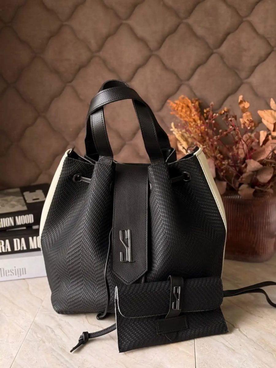 BOLSA SANTA LOLLA - PRETO/OFF
