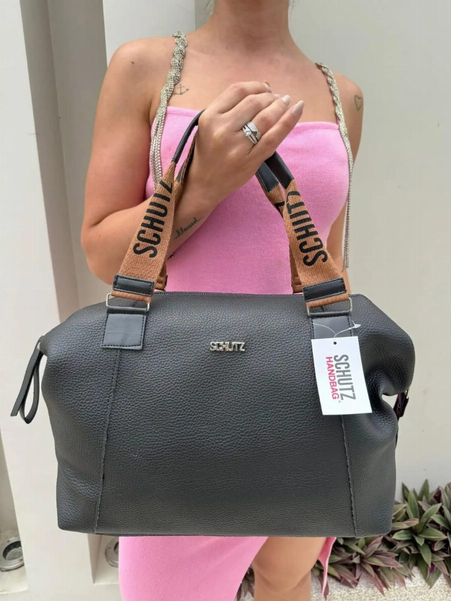 BOLSA SCHUTZ BAÚ - PRETA