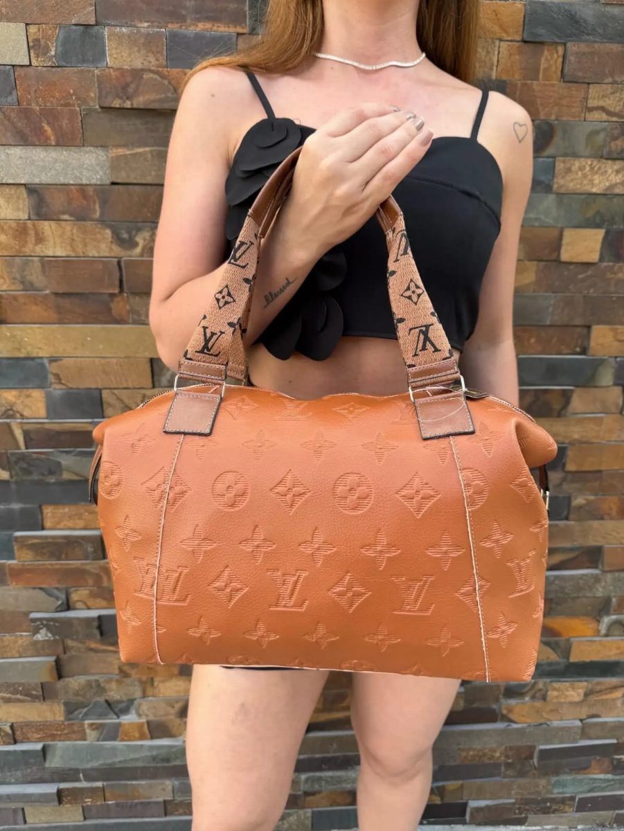 BOLSA BAÚ LV - CARAMELO