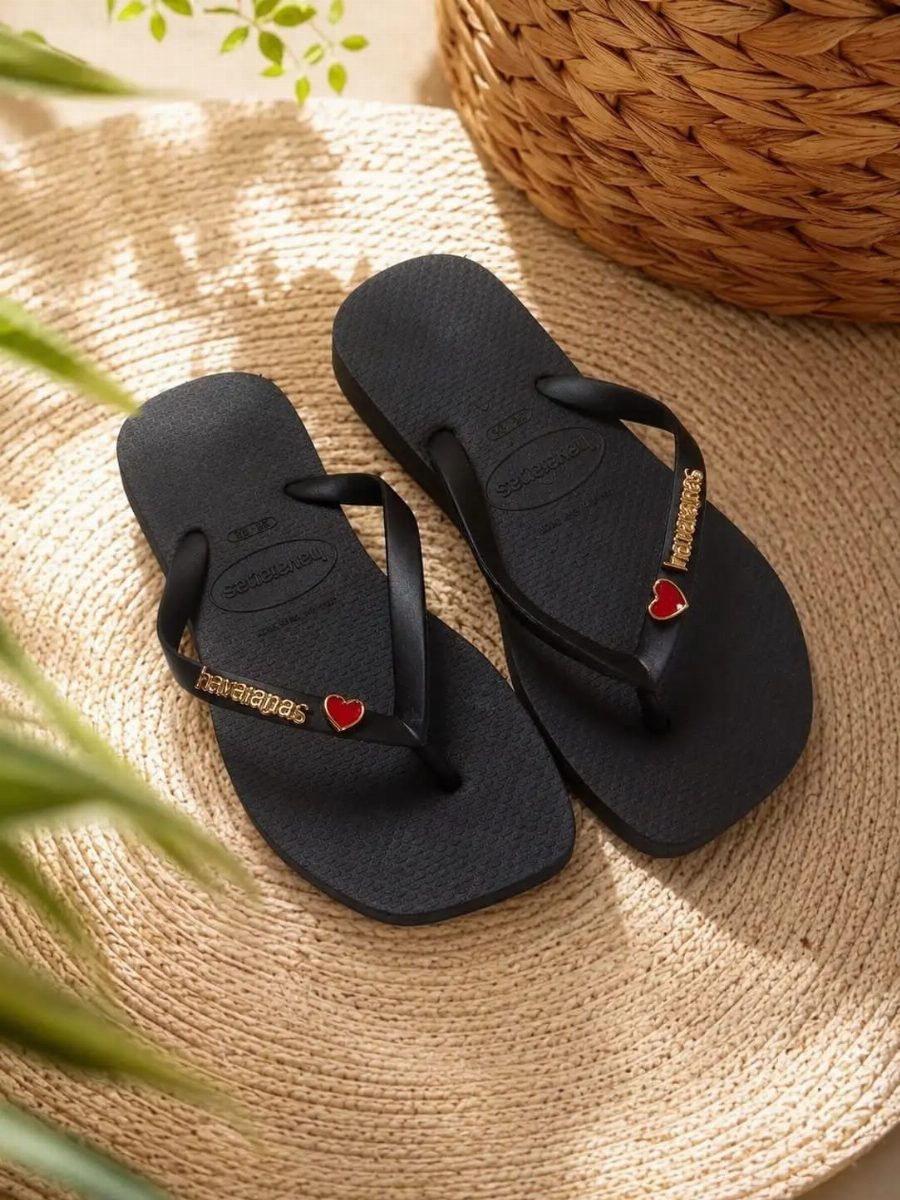 SANDALIA HAVAIANAS CORAÇÃO - PRETO