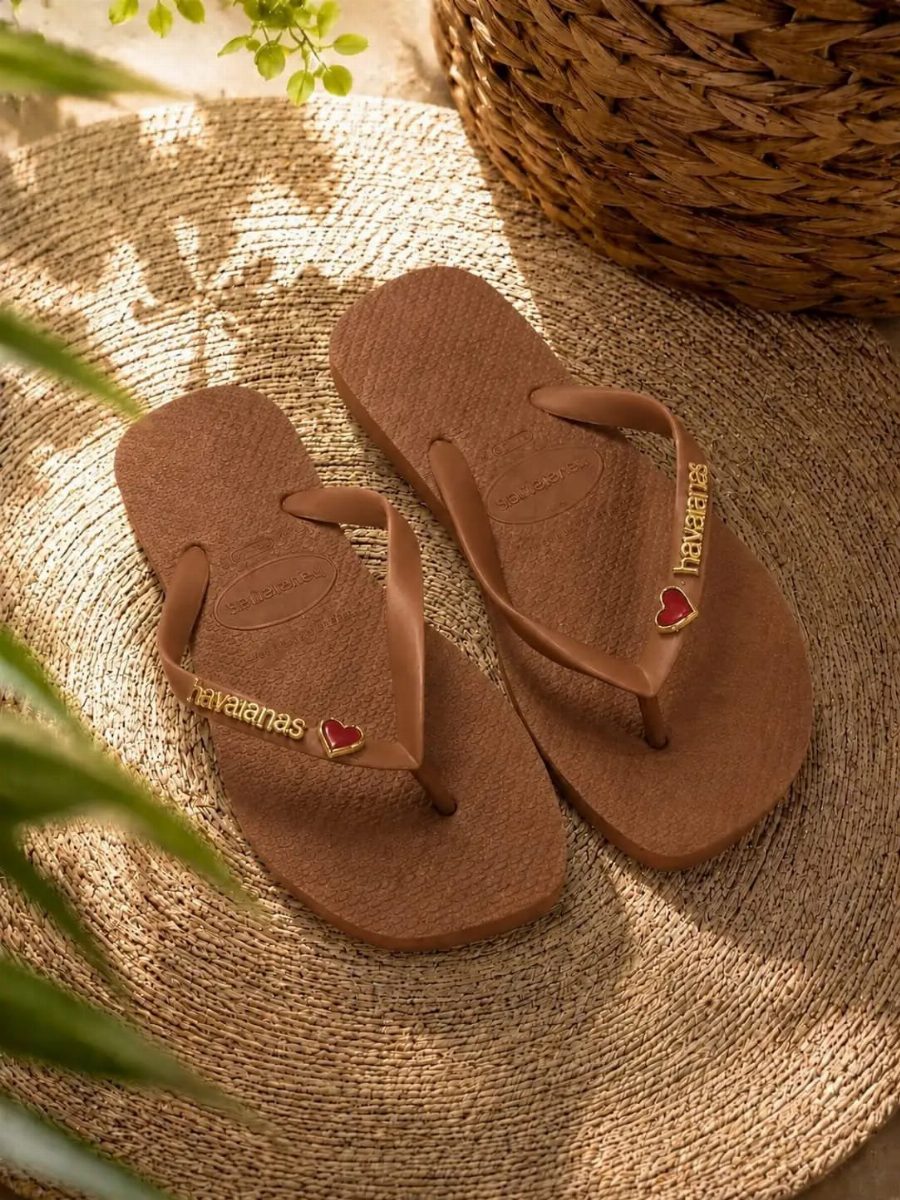 SANDALIA HAVAIANAS CORAÇÃO - CARAMELO