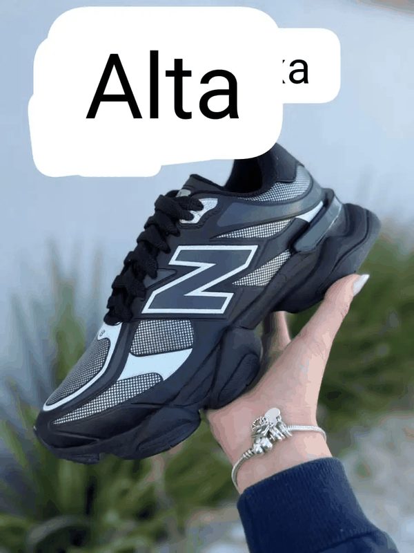 NEW BALANCE 9060 - PRETO/PTO