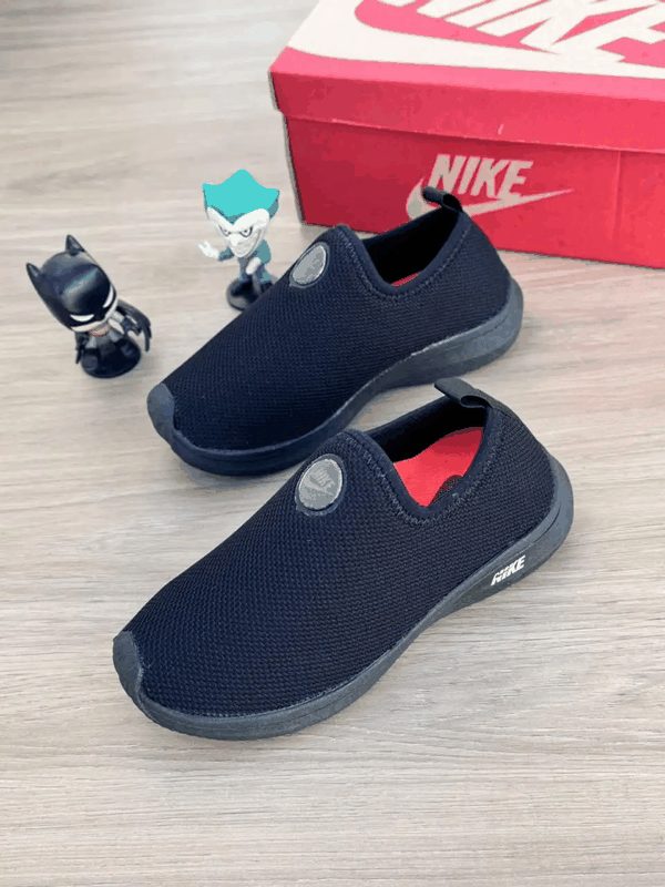 NIKE INFANTIL MEINHA - PRETO/PRETO