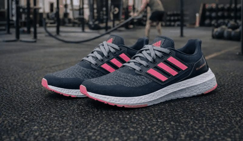 ADIDAS ULTRA BOOST - CINZA/BRANCO/ROSA