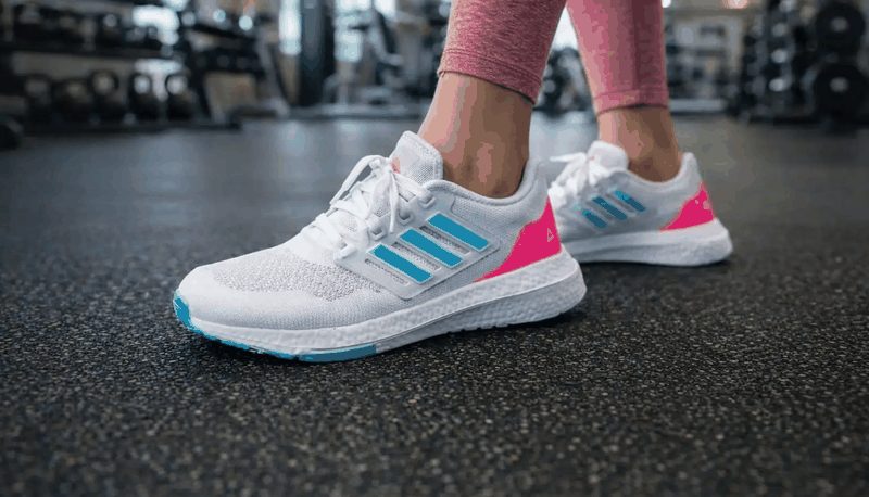 ADIDAS ULTRA BOOST - BRANCO/AZUL/ROSA