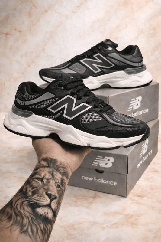 NEW BALANCE - PRETO/BRANCO