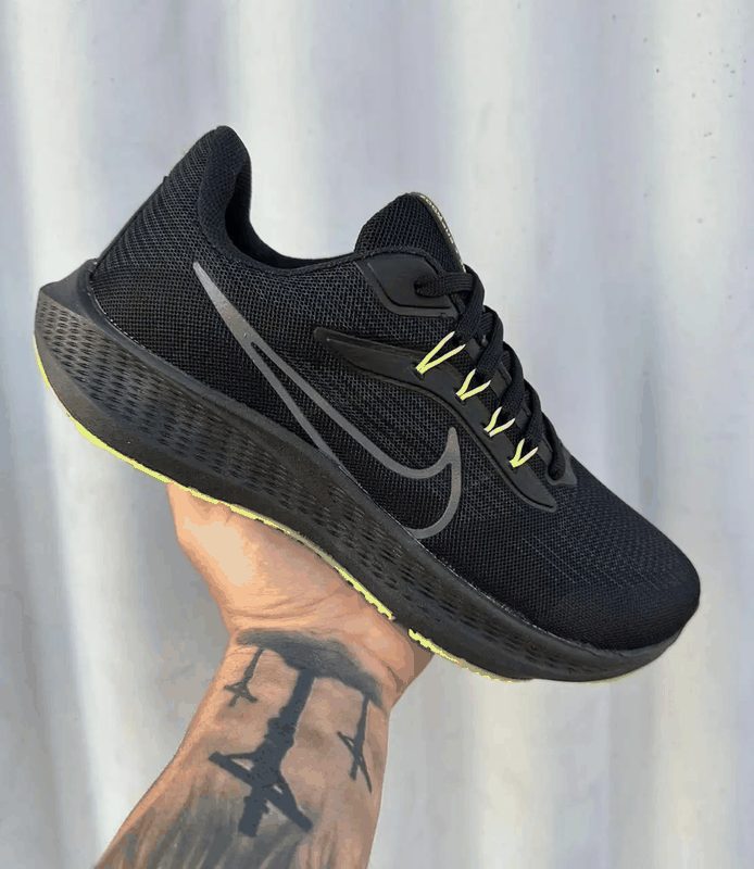 NIKE PEGASUS - PRETO/PRETO/VERDE LIMÃO