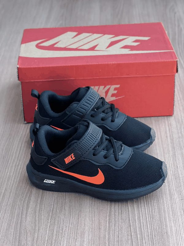 NIKE INFANTIL VELCRO - PTO/PTO/LARANJA